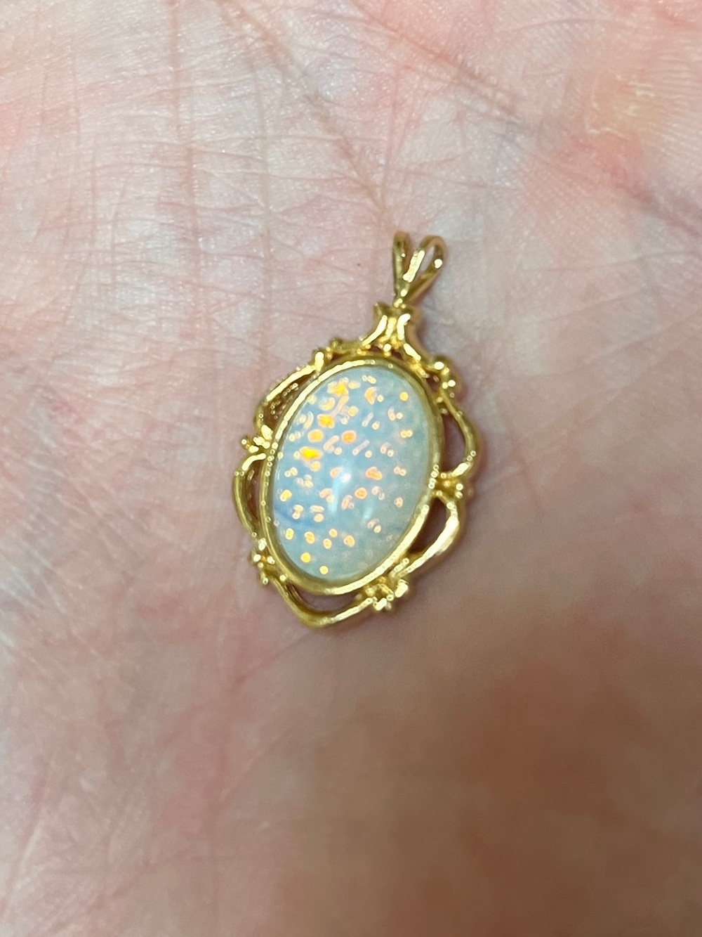 Gold-Tone Opal Oval Pendant Necklace - Iridescent White Opalescent